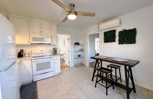 Visalia House | Harrison Ranch/HR4 on Visalia Main Road Mooney