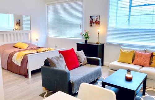 Harrow Road Apartment | Harrow Apartments