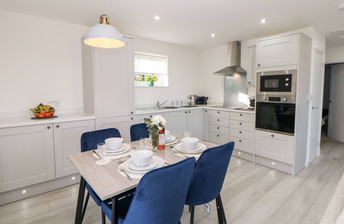 Ashover Cottage | HARRY'S LODGE, pet friendly, character holiday cottage in Ashover