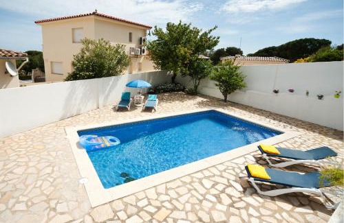L'Escala Villa | Hart