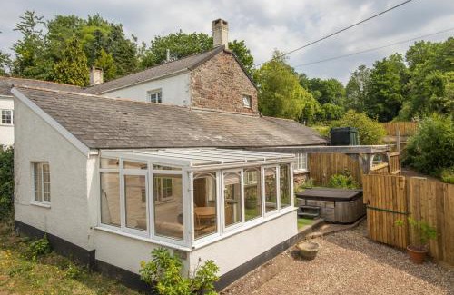 South Molton House | Hartford Cottage West Anstey