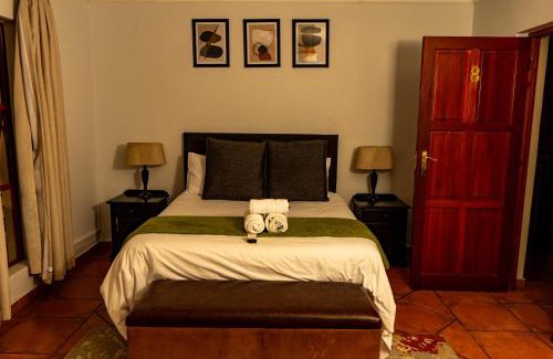 Hartbeespoort Apartment | Harties Lodge - Meerhof Bay View 8
