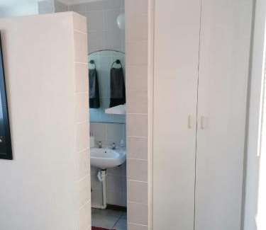 Kleinmond Apartment | HARTSRUS
