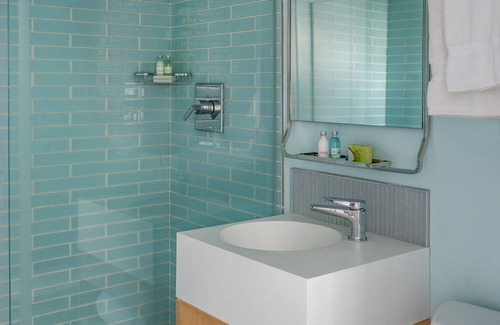 West Cambridge Hotel | Harvard Square Hotel