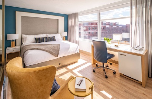 West Cambridge Hotel | Harvard Square Hotel