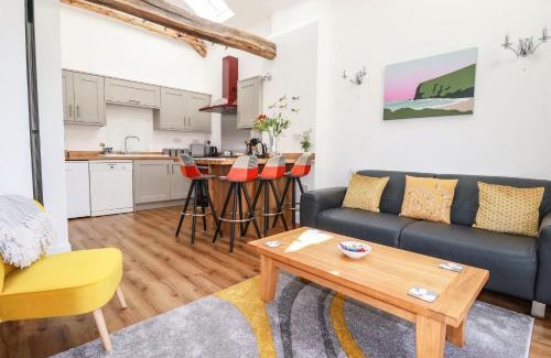 Saint Gennys House | Harvenna Cottage