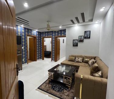 E-11 Sector Apartment | Harvey's Guest House 99