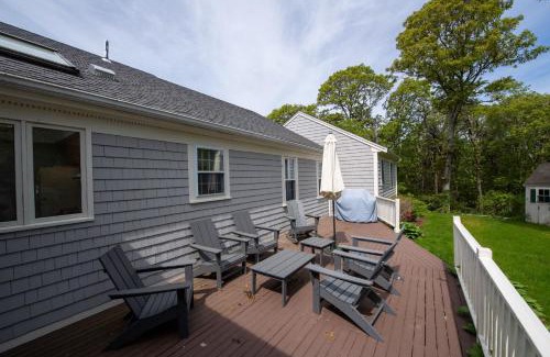 Harwich Port House | Harwich Getaway by Leavetown Vacations