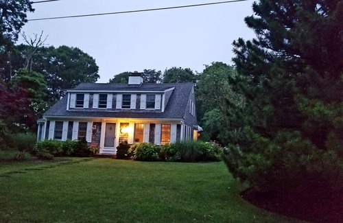 Harwich Port House | Harwich Port Cape Cod Beach 4B/2B with PoolnMAXIMUM 6 People and 3 Cars