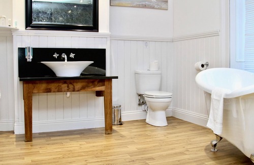Crewkerne Hotel | Haselbury Mill Hotel and Restaurant