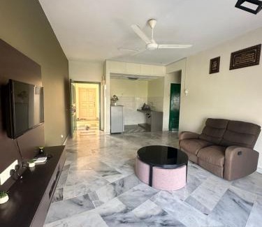 Baharu Apartment | Hasnah homestay marina view villas