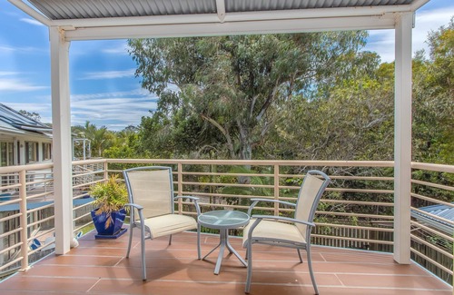 Hastings Point Apartment | Hastings Cove - 2 Bedroom Upstairs Garden Apartment!