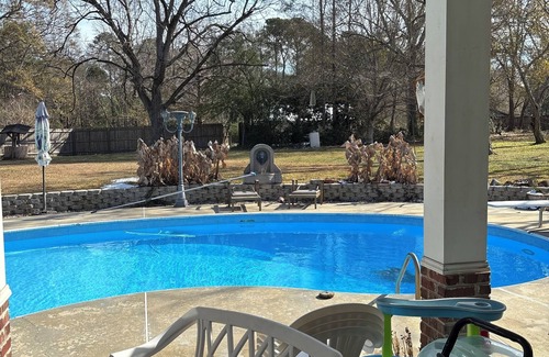 Hattiesburg House | Hattiesburg 5 bedroom home in Oak Grove with heated pool and close to ballpark.