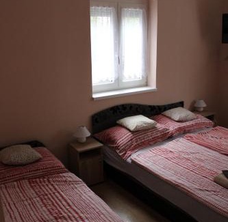 Poroszlo House | Hattyú vendégház Poroszló