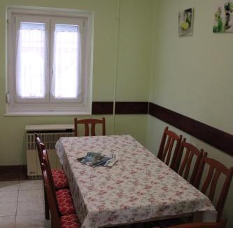 Poroszlo House | Hattyú vendégház Poroszló