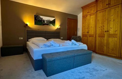 Bruck an der Grossglocknerstrasse Bed & Breakfast | Haus Maria