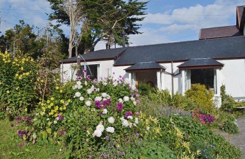 Menai Bridge House | Haulfryn Cottage