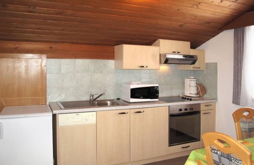 St. Valentin auf der Haide Apartment | Haupthaus Schönblick (SVH117) by Interhome