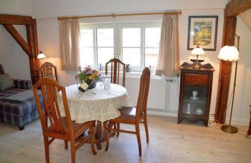 Oldsum Apartment | Haus 94-Whg OG