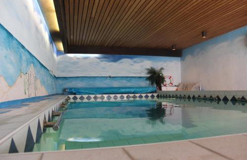 Hage Apartment | Haus Abbi, Ferienwohnung mit Schwimmbad