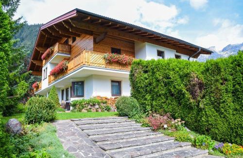 Werfenweng Apartment | Haus Alpenflora