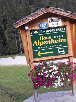 Flachau House | Haus Alpenheim
