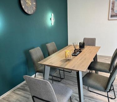 Duisburg Mitte Apartment | Haus am Bahnhof