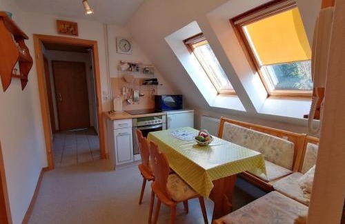 Hainsberg Apartment | Haus Am Waldrand