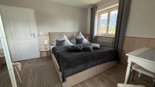 Verwaltungsgemeinschaft Hornergruppe Apartment | Haus Anna