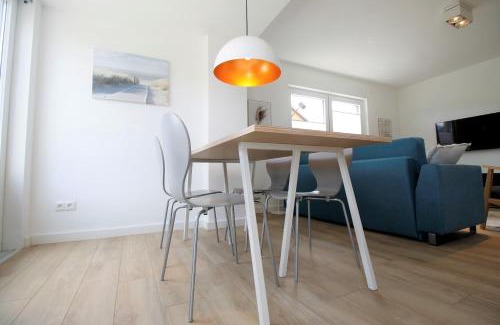 Groemitz Apartment | Haus Barbara - Schwimmbad und Sauna im Haus-Whg 10