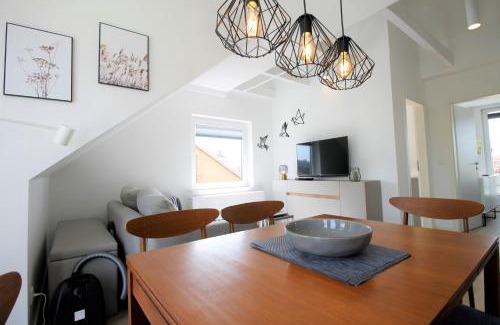 Groemitz Apartment | Haus Barbara - Schwimmbad und Sauna im Haus-Whg 11