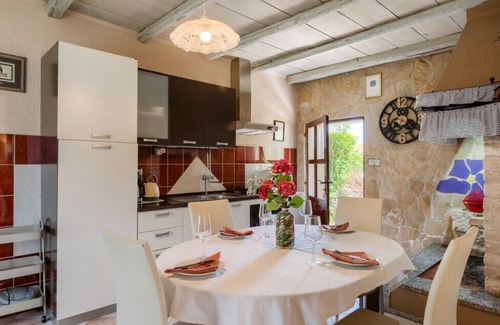 Melnica Villa | Haus Barmel by Villas Guide