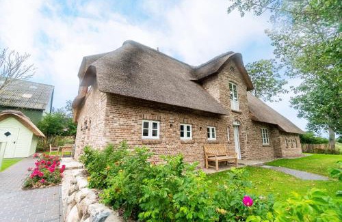 Oldsum House | Haus Eva Marie