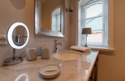 Oldsum House | Haus Eva Marie