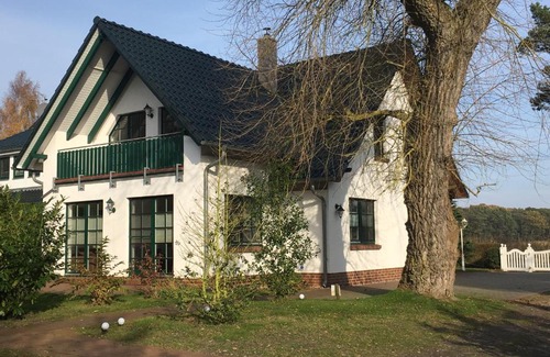 Zingst Apartment | Haus Hugo Zingst