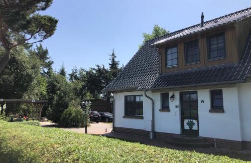 Zingst Apartment | Haus Hugo Zingst