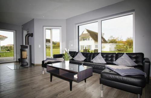 Trent House | Haus in idyllischer Lage mit Sauna, Terrasse und Garten - Villa Mondlicht