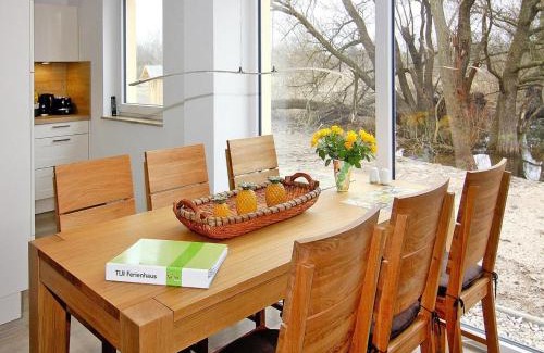Neuenkirchen House | Haus in Vieregge am Breetzer Bodden, cleaning included