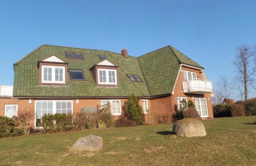 Redewisch Apartment | Haus Jenny, Wohnung E3b, Sonne rundum