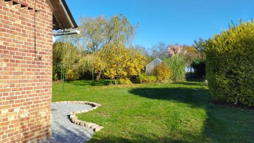 Am Salzhaff House | "Haus Landgang" für Naturliebhaber, strandnah, ruhig, mit großem Garten