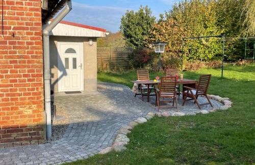 Am Salzhaff House | "Haus Landgang" für Naturliebhaber, strandnah, ruhig, mit großem Garten