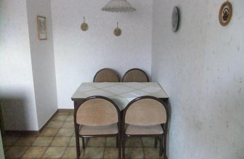 Bad Westernkotten Apartment | Haus Muckenbruchblick -Ferienwohnung-