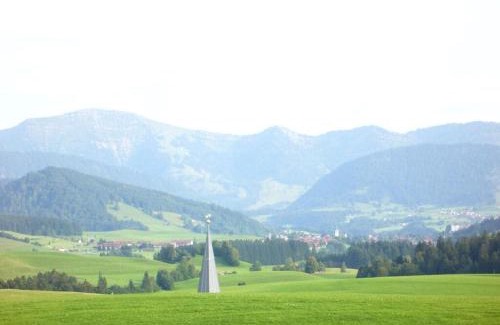 Stiefenhofen House | Haus Nett Modern retreat