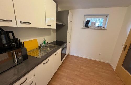Bad Doberan Apartment | Haus Ostseesprung - Fewo Valentina im Souterrain mit Terrasse und gem Garten