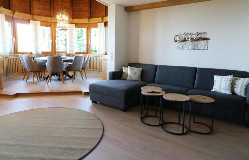 Hoechenschwand Apartment | Haus Panoramablick - Fewo Alpensicht, 4 Schlafzimmer, Höchenschwand