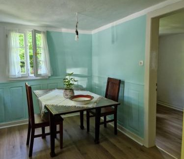 Mutzenich House | Haus Paula