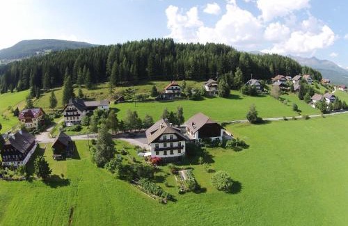 Mauterndorf Apartment | Haus Pfarrkirchner