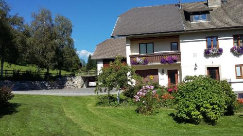 Mauterndorf Apartment | Haus Pfarrkirchner