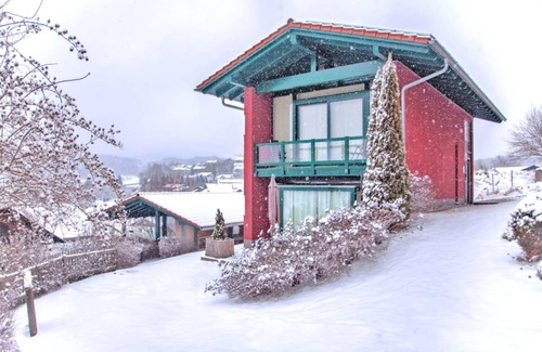 Blossersberg House | Haus Samoa with private terrace, views