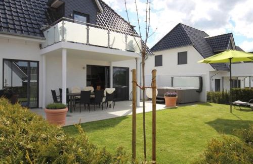 Muritz House | Haus Seeblick Modern retreat